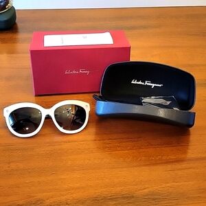 Salvatore ferragamo vintage womens sunglass new with box